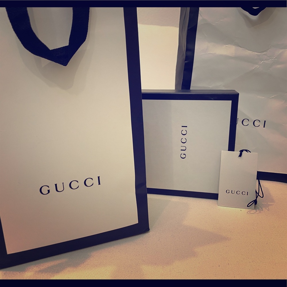 🆕 Listing! Authentic Gucci packaging
